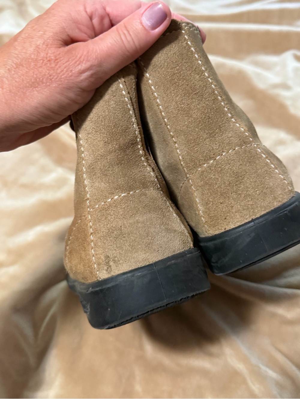 Blundstone Chelsea Suede Elastic Side Slip-On Boots in Tan Women’s 10 - Picture 4 of 8